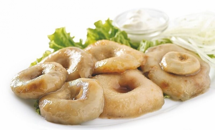 Готовить блюда из груздей следует очень внимательно, что обусловлено наличием специфичного сока в грибной мякоти