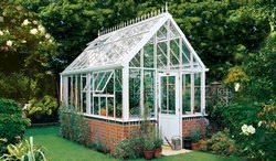 Английские теплицы очень популярны и востребованы, потому что отличаются своим качеством
