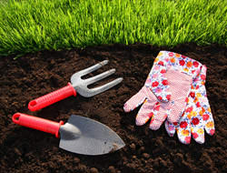 Инструмент для дачи и огорода фото – огородный инвентарь своими руками из подручных материалов