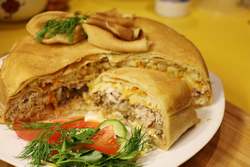 рецепт курника с курицей и блинами. Смотреть фото рецепт курника с курицей и блинами. Смотреть картинку рецепт курника с курицей и блинами. Картинка про рецепт курника с курицей и блинами. Фото рецепт курника с курицей и блинами