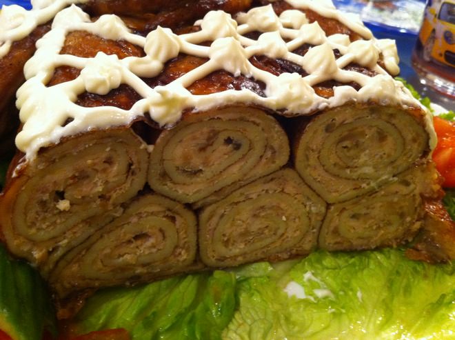 фаршированная курица с блинами видео. Смотреть фото фаршированная курица с блинами видео. Смотреть картинку фаршированная курица с блинами видео. Картинка про фаршированная курица с блинами видео. Фото фаршированная курица с блинами видео