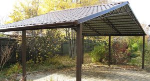 Строим навес для машины на даче своими руками