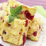 Шарлотка в мультиварке: классический рецепт вкусной выпечки