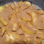 Шарлотка в мультиварке: классический рецепт вкусной выпечки