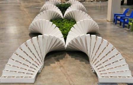 Интересные варианты изготовления декоративных ограждений для клумб